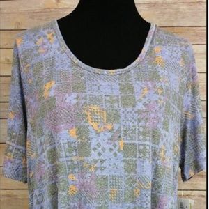 LuLaRoe Perfect Tee